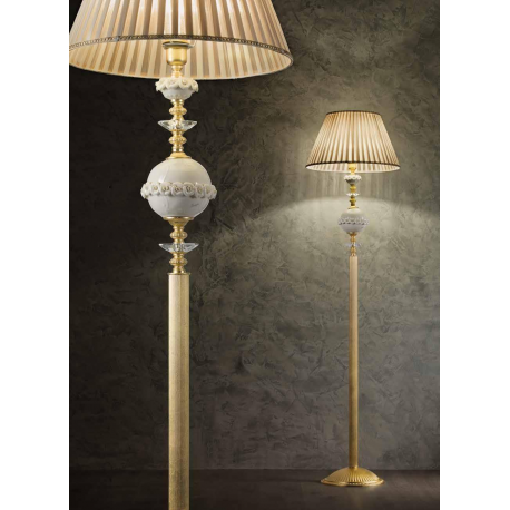 Lampadaire en porcelaine de Limoges pour hôtel ou château Design Carola 6