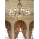 Lustre chandelier en laiton doré à la feuille d'or et cristal pour hôtel ou château Design Claudia 10 Lumières