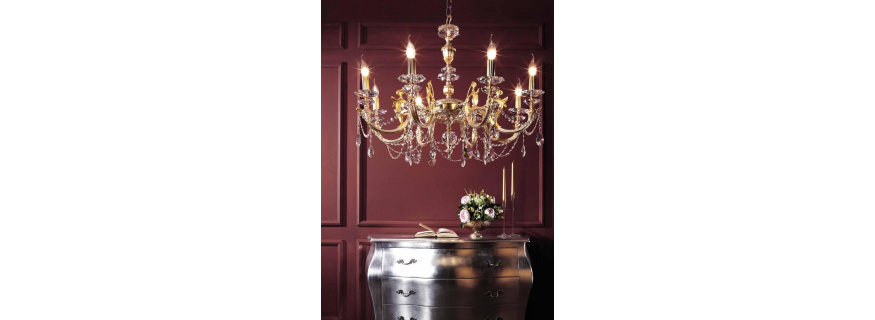 Lustre chandelier en Laiton doré aux feuilles d'or et d'argent, et cristal pour hôtel ou château Design Sonia 8 Lumières