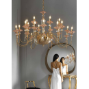 Lustre chandelier monumental en verre artisanal fabriqué main et cristal pour hôtel ou château Design Fleurs 24 Lumières