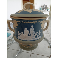 Villeroy et Boch Grande Soupière 31 cm Article très rare