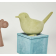 Oiseau décoratif en polyéthylène et moleskine Design Paloma