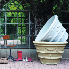 Gros Pot à décors traditionnels italiens en polyéthylène Design Festonato Maior