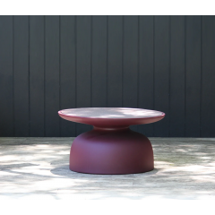 Table d'extérieur en polyéthylène recyclable Design Balzac