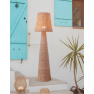 Lampadaire d'extérieur en fibres naturelles sur batterie rechargeable ou sur secteur Design Lola Nature
