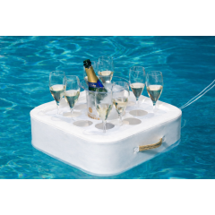 table-flottante-piscine-verres-champagne.jpg