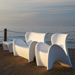 Fauteuil d'extérieur en Polyéthylène ou velours Design Lily