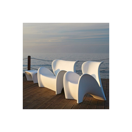 Fauteuil d'extérieur en Polyéthylène ou velours Design Lily