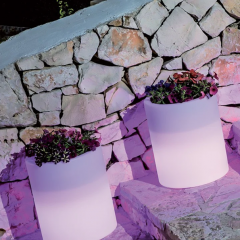 Vase lumineux en résine Design Venusio