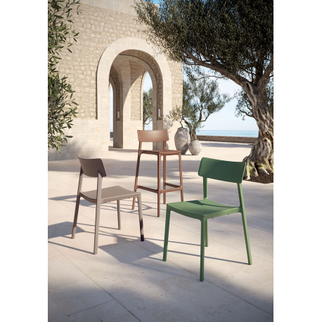 Chaise d'extérieur empilable en polyéthylène velours Design Emma
