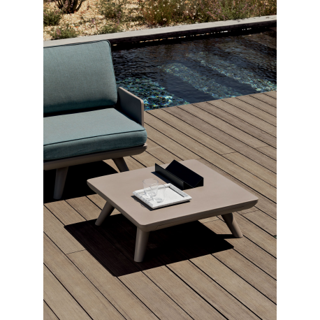 Table d'extérieur en polyéthylène recyclable Design Samourai