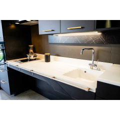 Plan de travail monobloc en quartz pour PMR ou personne handicapée Desin Kitchentop